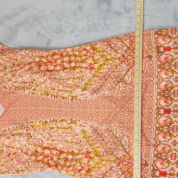 IzaacMizarahi Pink and orange print dress. - Picture 11 of 12